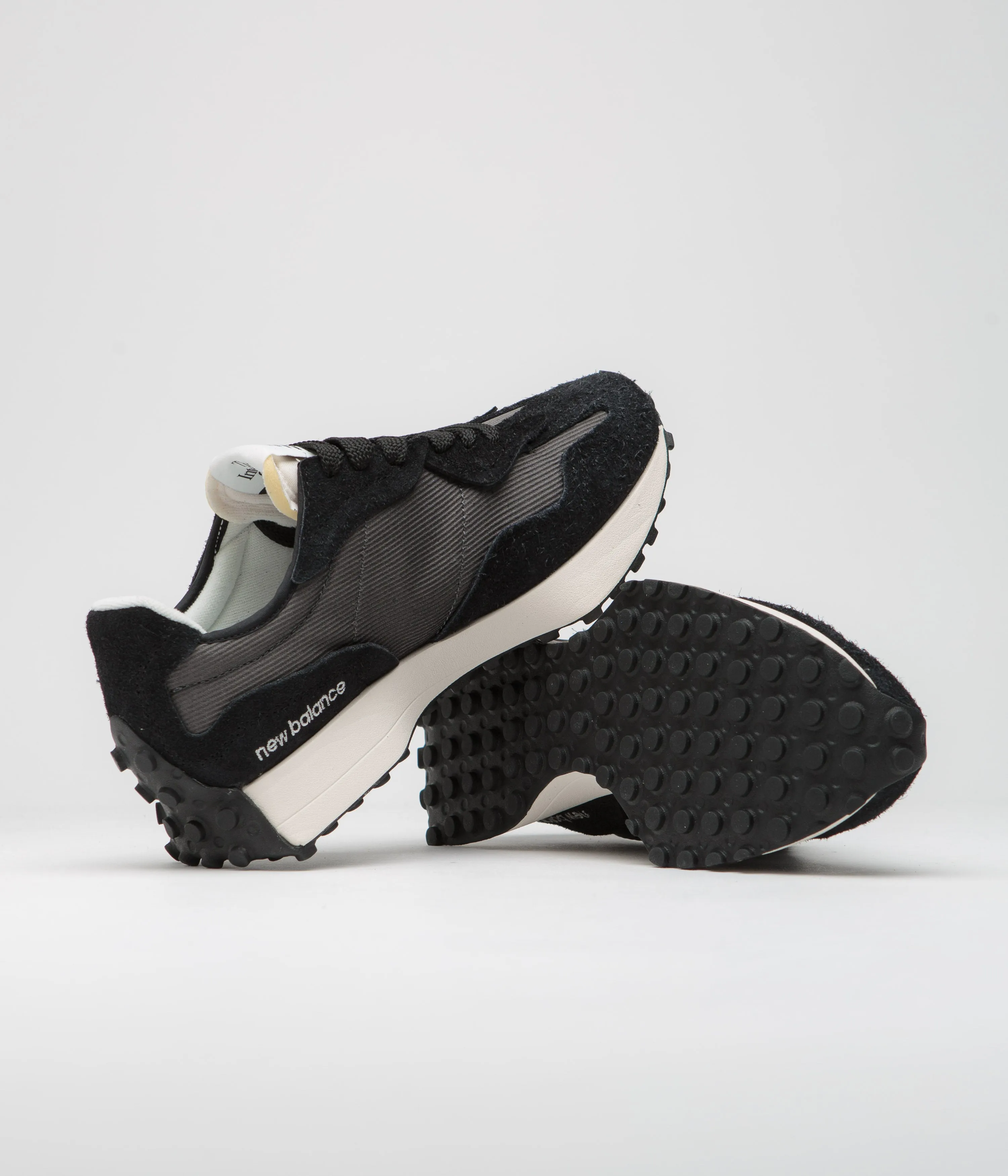 New Balance 327 Shoes - Black / Magnet