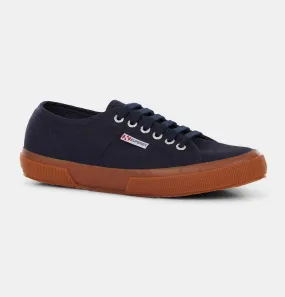 Superga 2750 COTU Classic Shoes in Navy & Gum