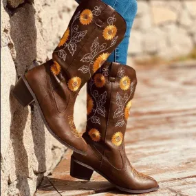 Women's Embroidery Chunky Heel Round Toe Cowgirl Boots